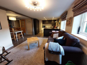 Ex showhome in Old Brewery with pool